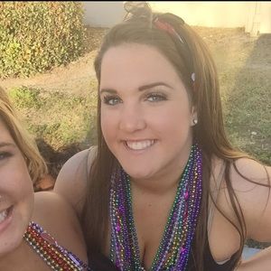 Meet your Posher, Alexandra